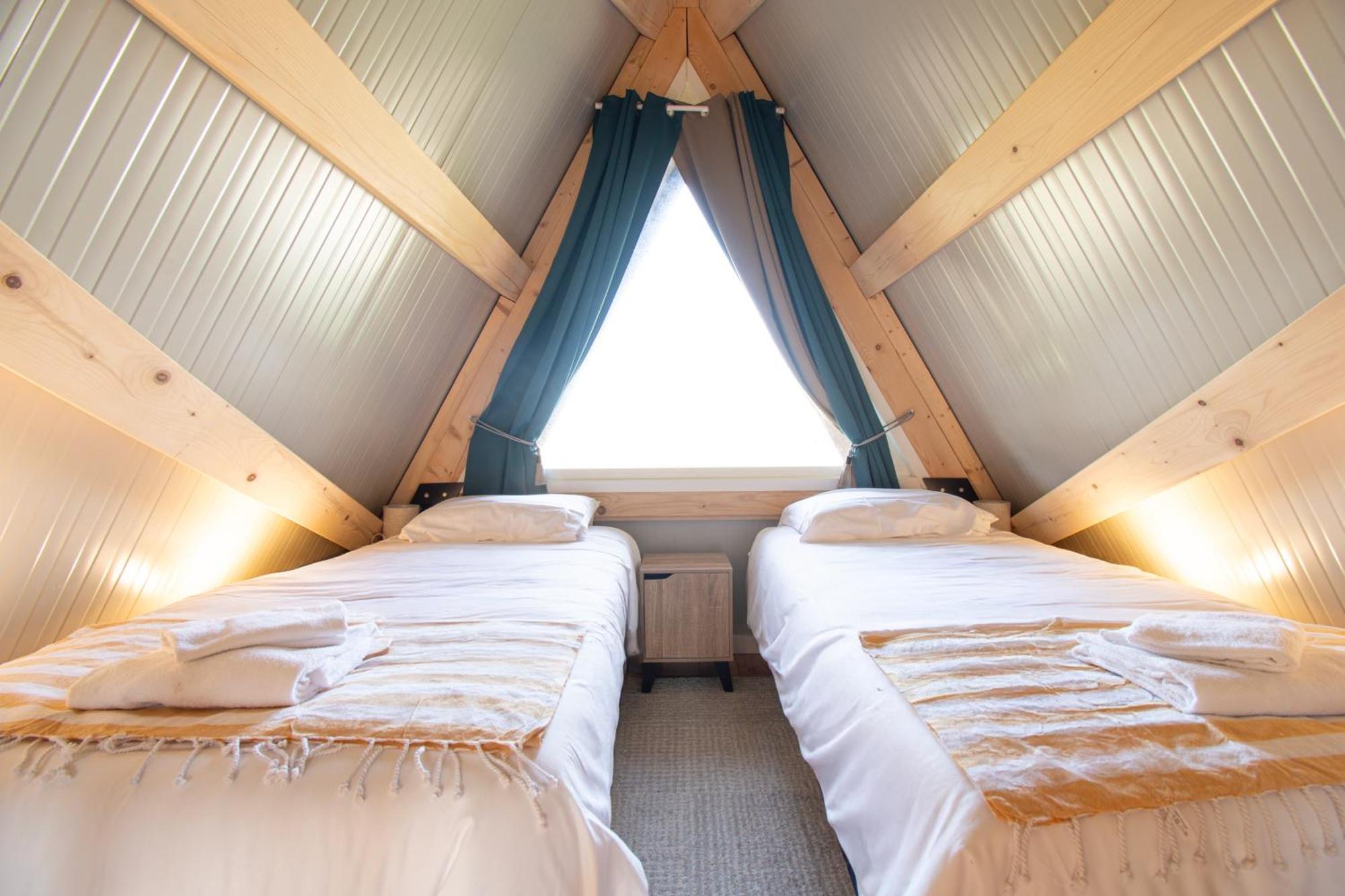 Le Tipi Bleu Tiny House Neuve Avec Terrasse Et Jardin Villa Camaret-sur-Mer Ngoại thất bức ảnh